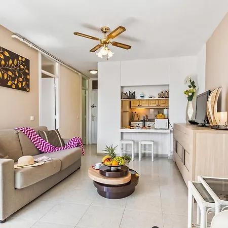 Sweet And Close To The Beach *